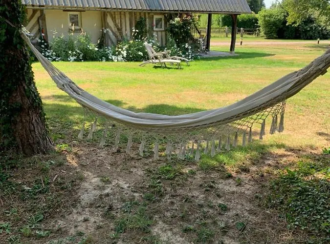 Le Clos Avec Pour 2 Personnes Lejlighed Beuzeville